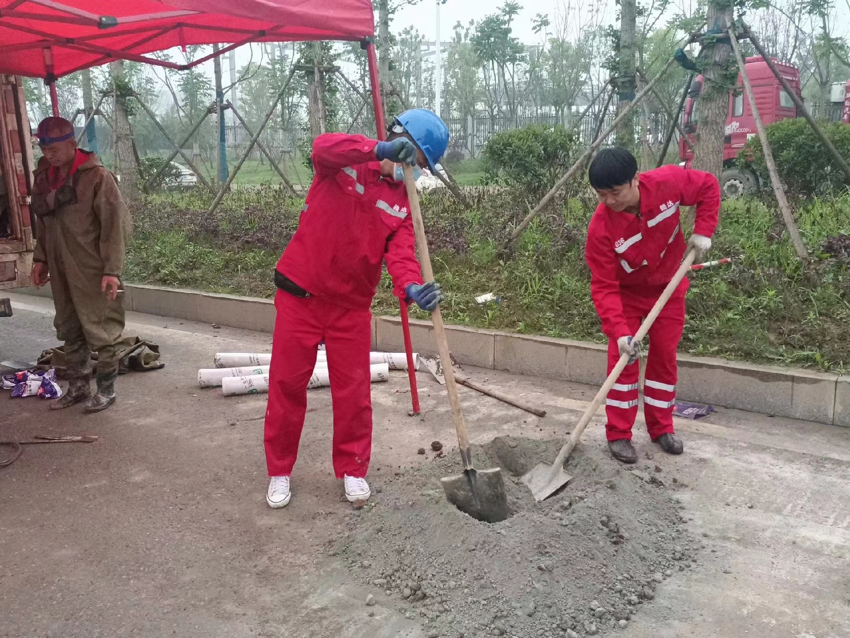 西盟管道疏通哪家好】及时进行市政管道清淤